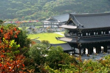 Vương Đường Phật Giáo tại Hyogo - Nhật Bản: công trình kiến trúc với những kỷ lục