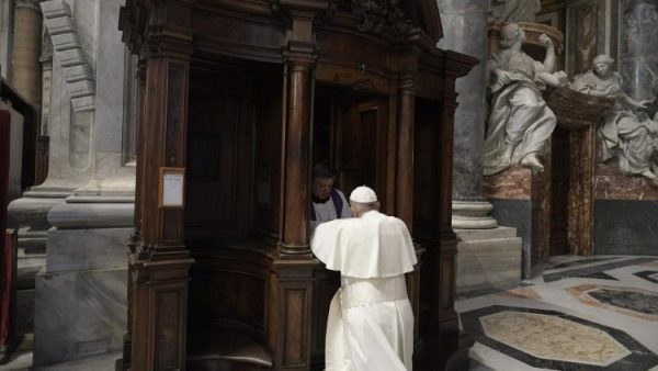 Lần xưng tội khởi đầu ơn gọi của Đức Giáo hoàng Phanxicô