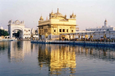 Khái lược về lịch sử và tư tưởng của Đạo Sikh (2)